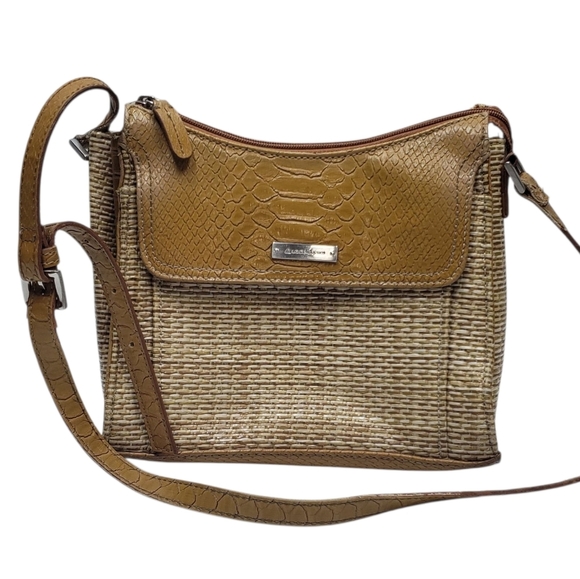 Liz Claiborne Tan Crossbody Bag with Structured Design and Gold Tone Hardware - Picture 12 of 12